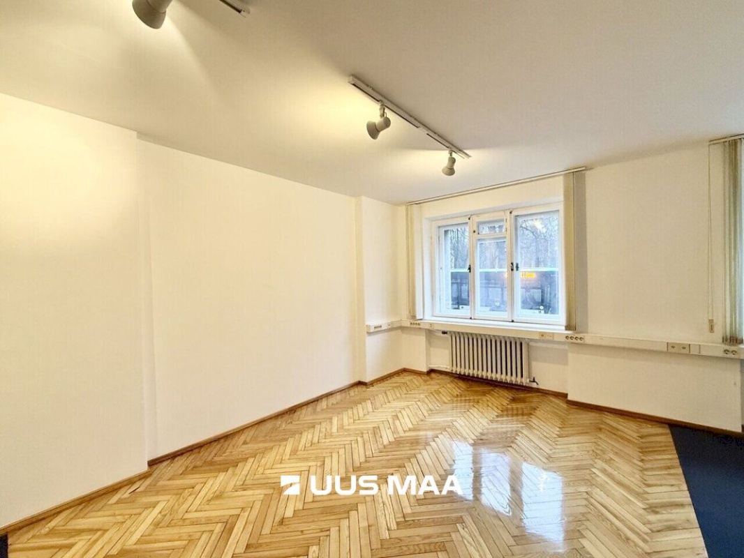 Tallinn, Kesklinna linnaosa, Kaarli pst 5