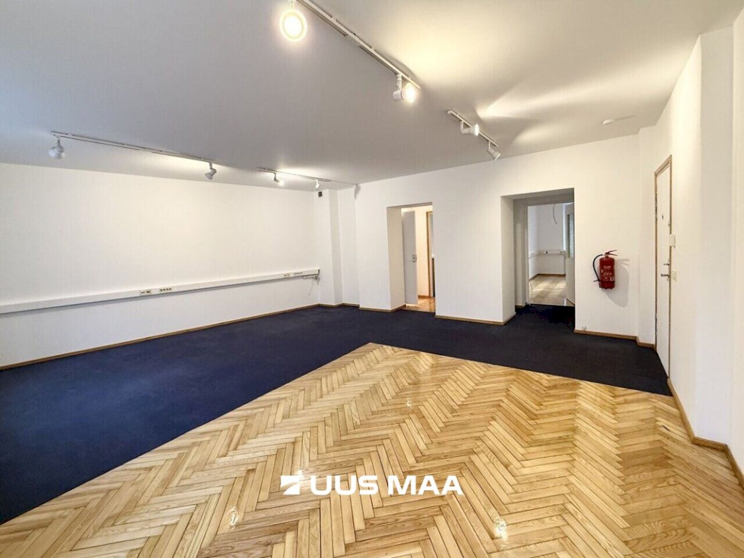 Tallinn, Kesklinna linnaosa, Kaarli pst 5