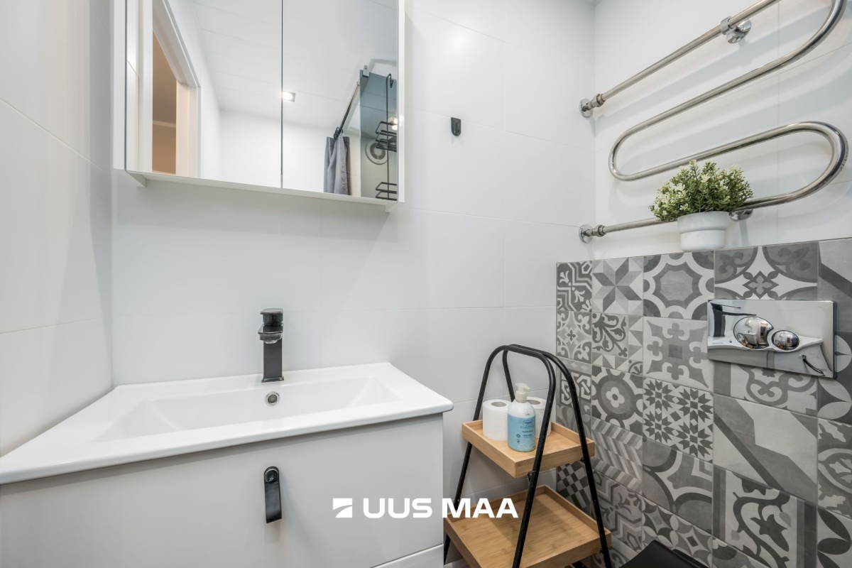 Tallinn, Lasnamäe linnaosa, Punane 65