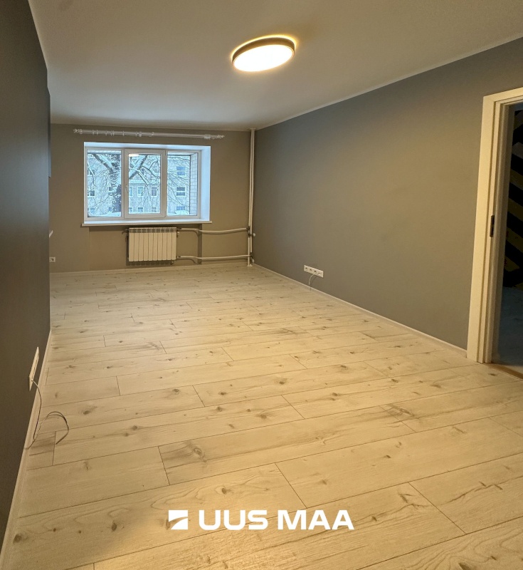 Tapa vald, Tapa linn, Üleviste 12