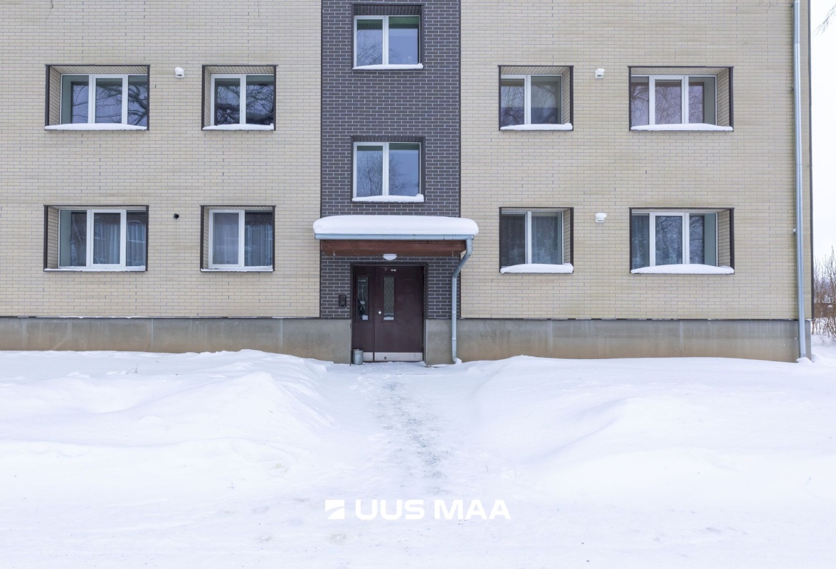 Tapa vald, Tapa linn, Üleviste 12