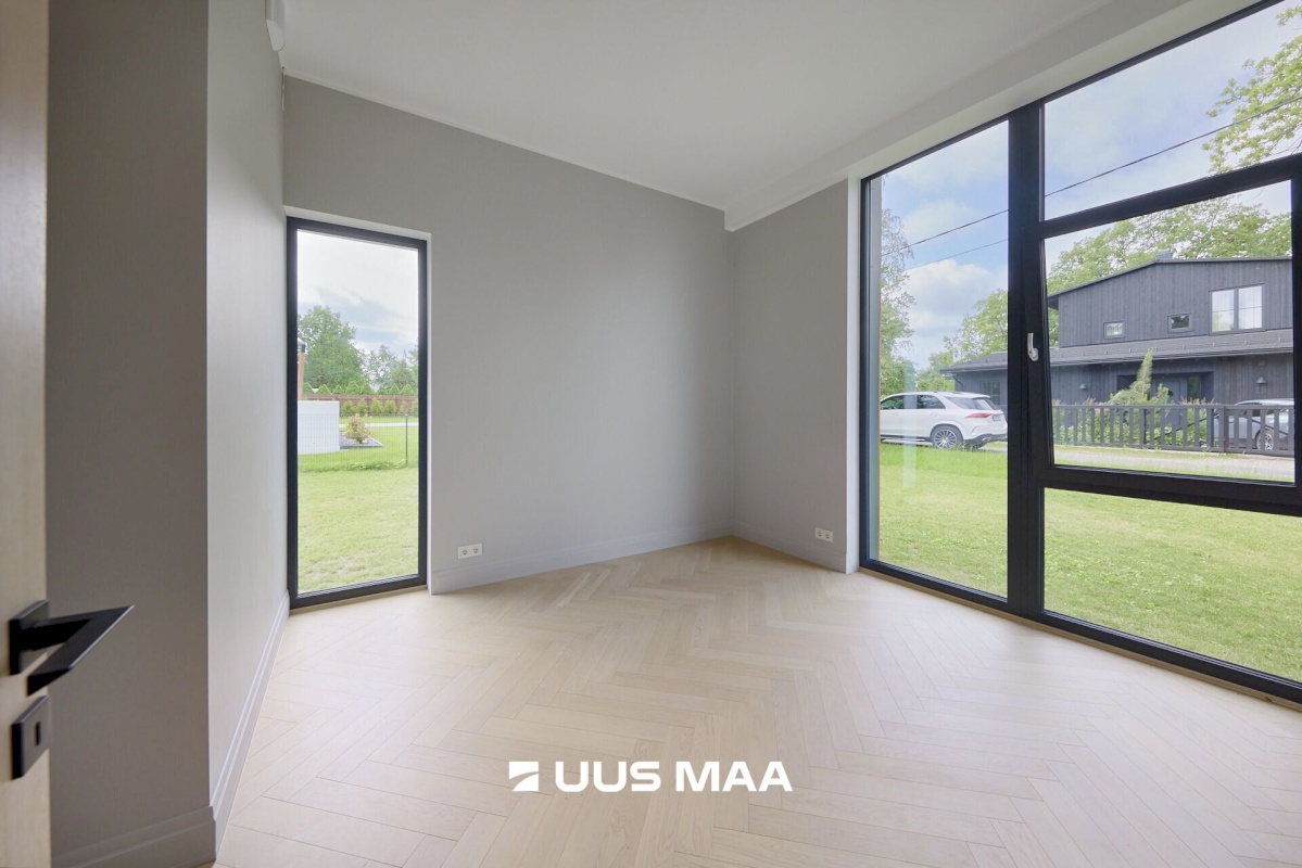 Viimsi vald, Pringi küla, Rannakaare tee 30