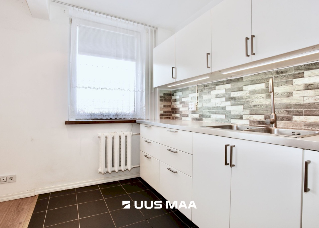 Pärnu linn, Kõima küla, Kaare tee 4