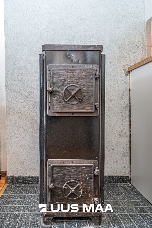 Tallinn, Põhja-Tallinna linnaosa, Kalamaja, Tööstuse 11/2