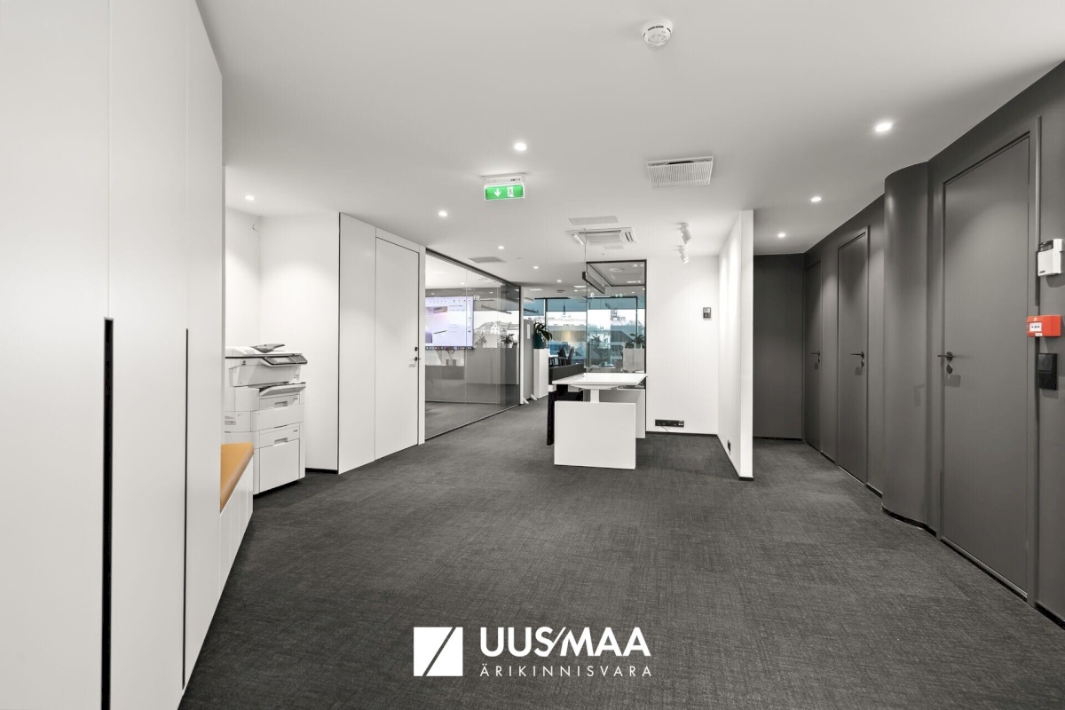 Tallinn, Kesklinna linnaosa, Viru väljak 2