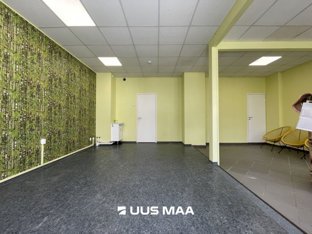 Pärnu linn, Pärnu linn, Kesklinn, Akadeemia 7