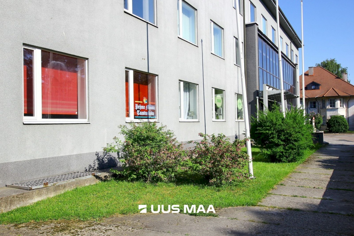 Pärnu linn, Pärnu linn, Kesklinn, Akadeemia 7