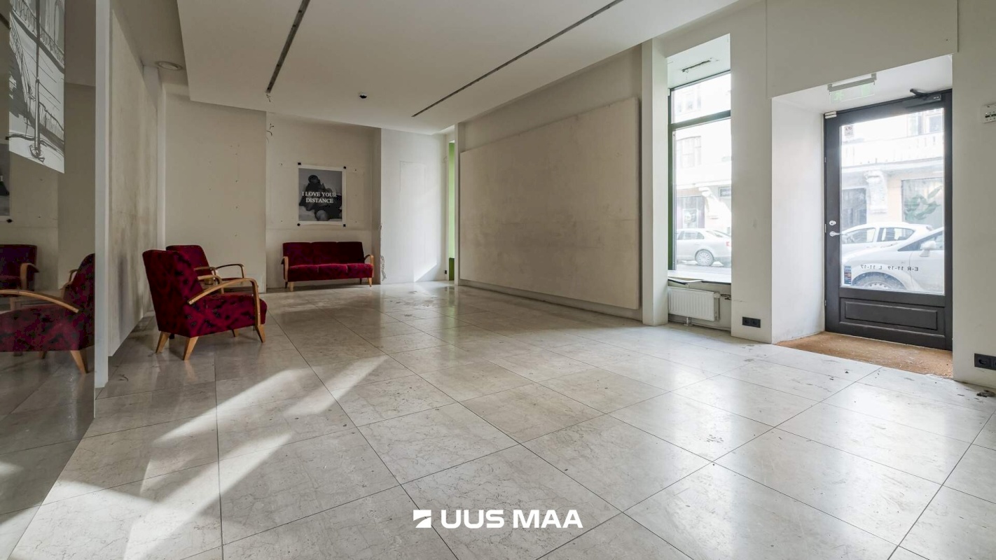 Tallinn, Kesklinna linnaosa, Roosikrantsi tn 8b