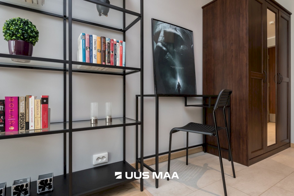 Tallinn, Kesklinna linnaosa, Pronksi 6a