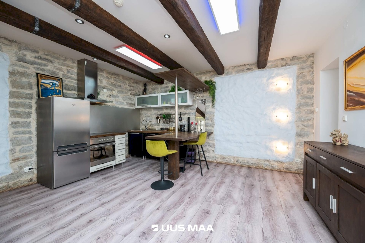 Tallinn, Kesklinna linnaosa, Tina tn 24