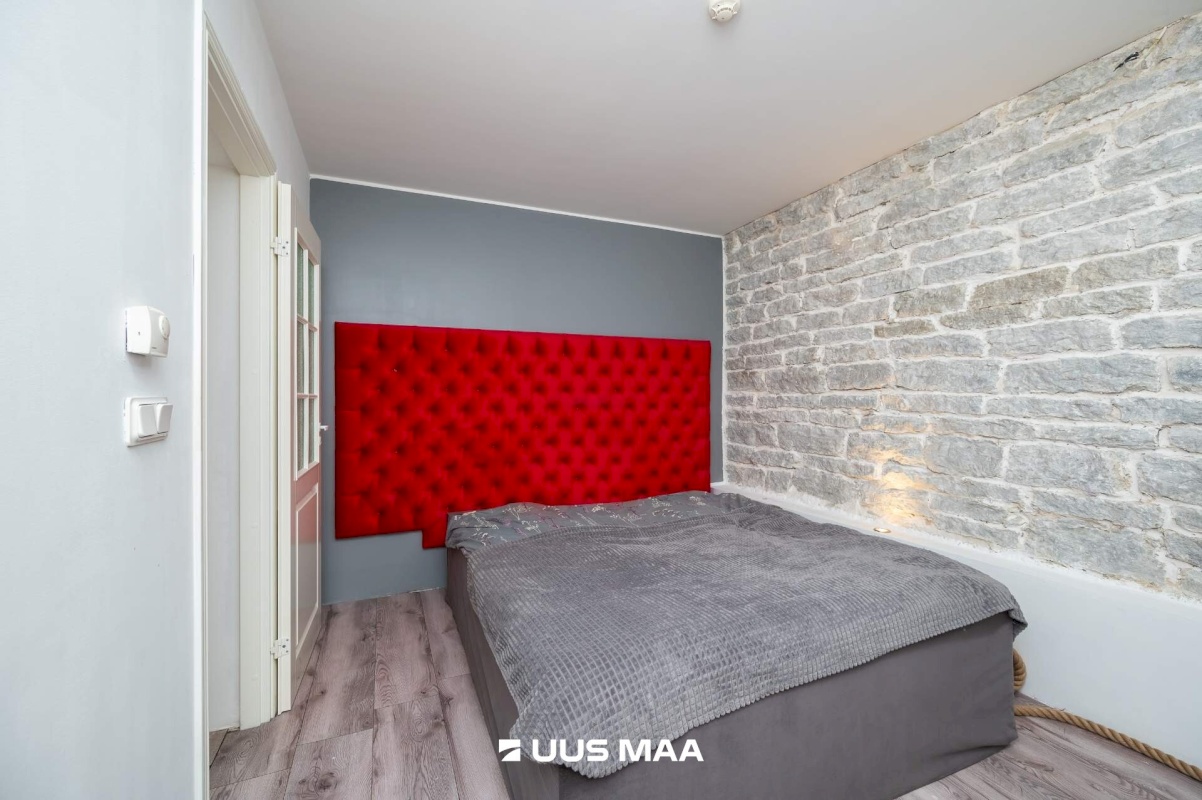 Tallinn, Kesklinna linnaosa, Tina tn 24