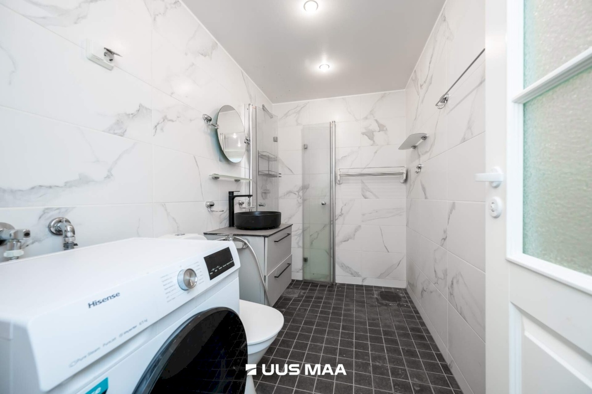 Tallinn, Kesklinna linnaosa, Tina tn 24