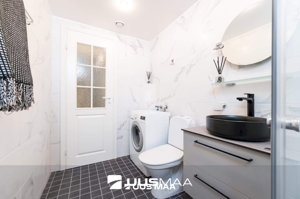 Tallinn, Kesklinna linnaosa, Tina tn 24