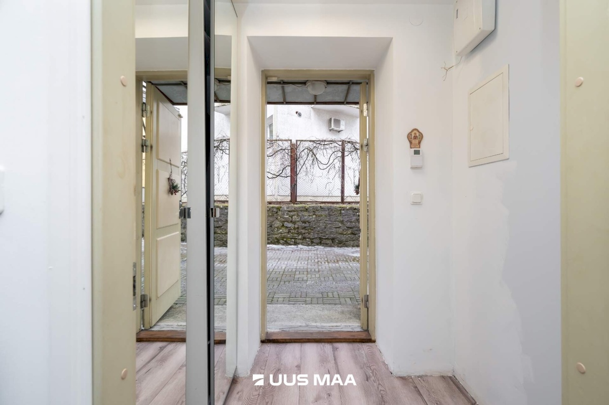 Tallinn, Kesklinna linnaosa, Tina tn 24