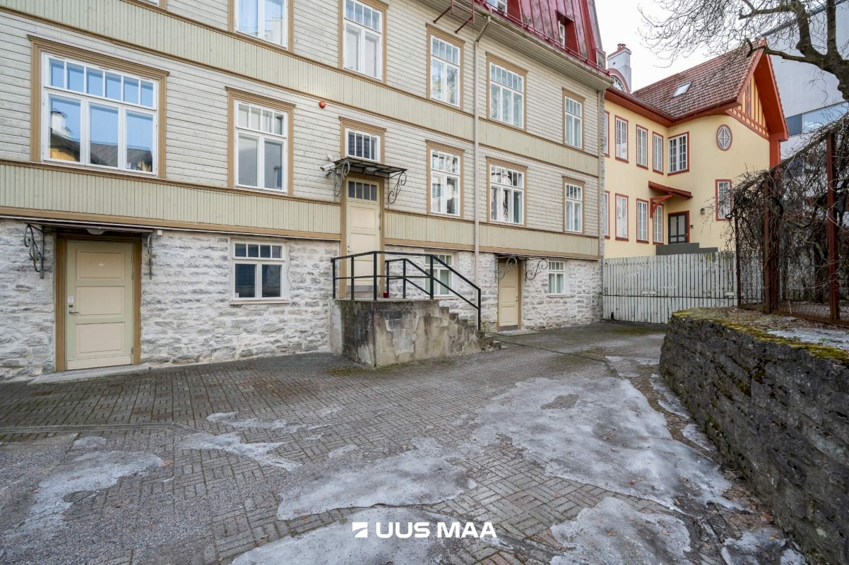 Tallinn, Kesklinna linnaosa, Tina tn 24