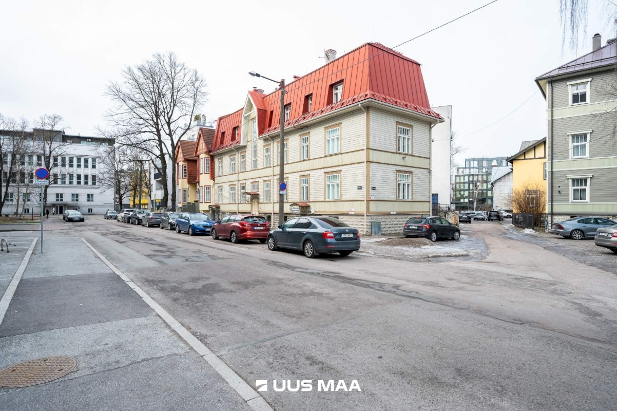 Tallinn, Kesklinna linnaosa, Tina tn 24