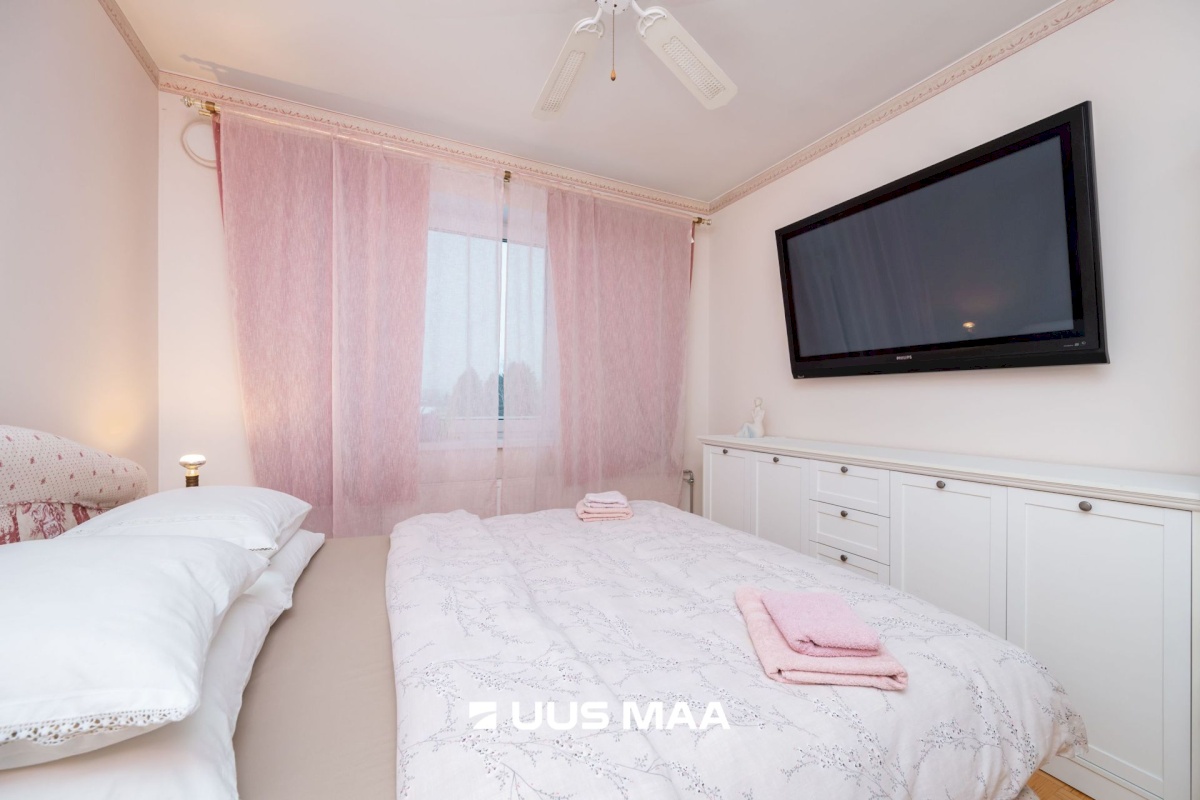 Saue vald, Laagri alevik, Redise 9