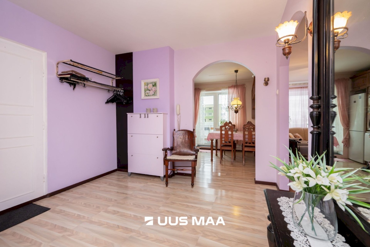 Saue vald, Laagri alevik, Redise 9