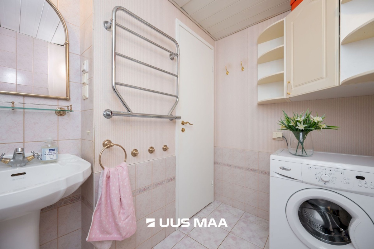 Saue vald, Laagri alevik, Redise 9