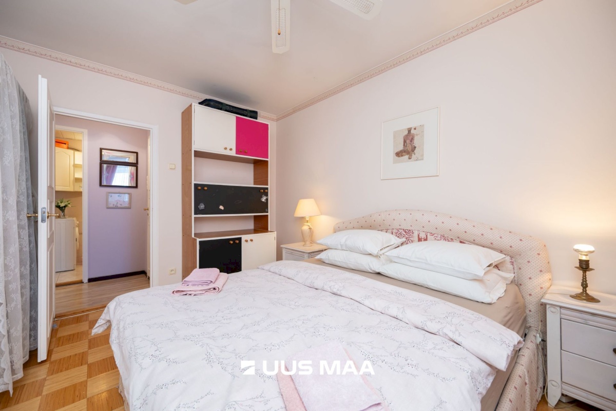 Saue vald, Laagri alevik, Redise 9