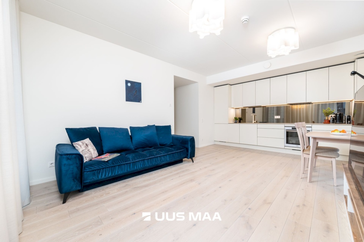 Tallinn, Mustamäe linnaosa, Päevalille 8