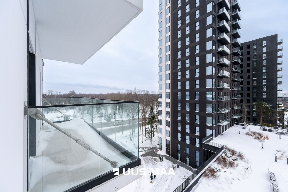 Tallinn, Mustamäe linnaosa, Päevalille 8