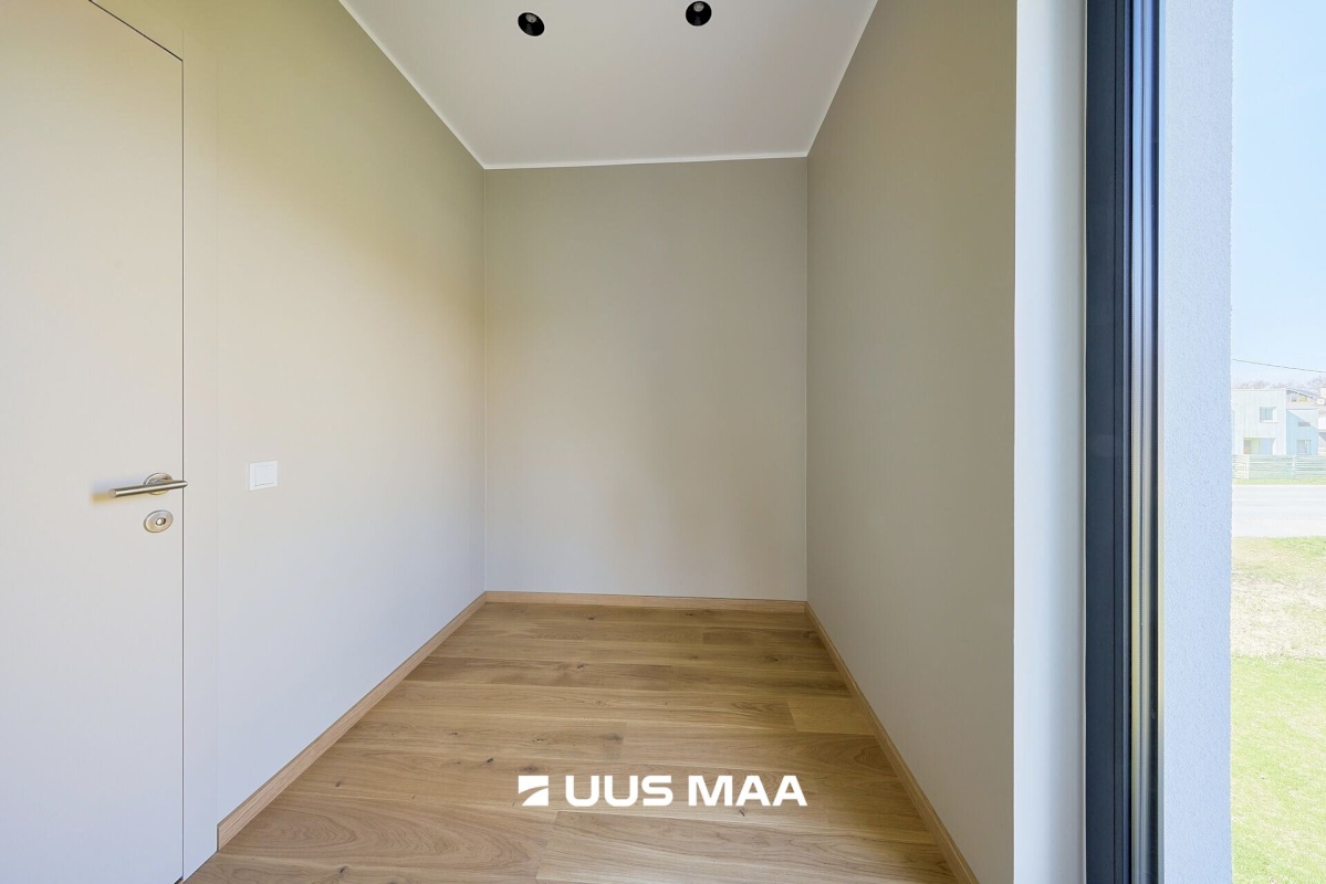 Viimsi vald, Rohuneeme küla, Rohuneeme tee 144-1