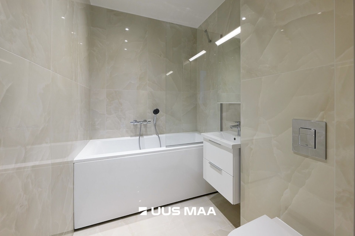 Viimsi vald, Rohuneeme küla, Rohuneeme tee 144-1