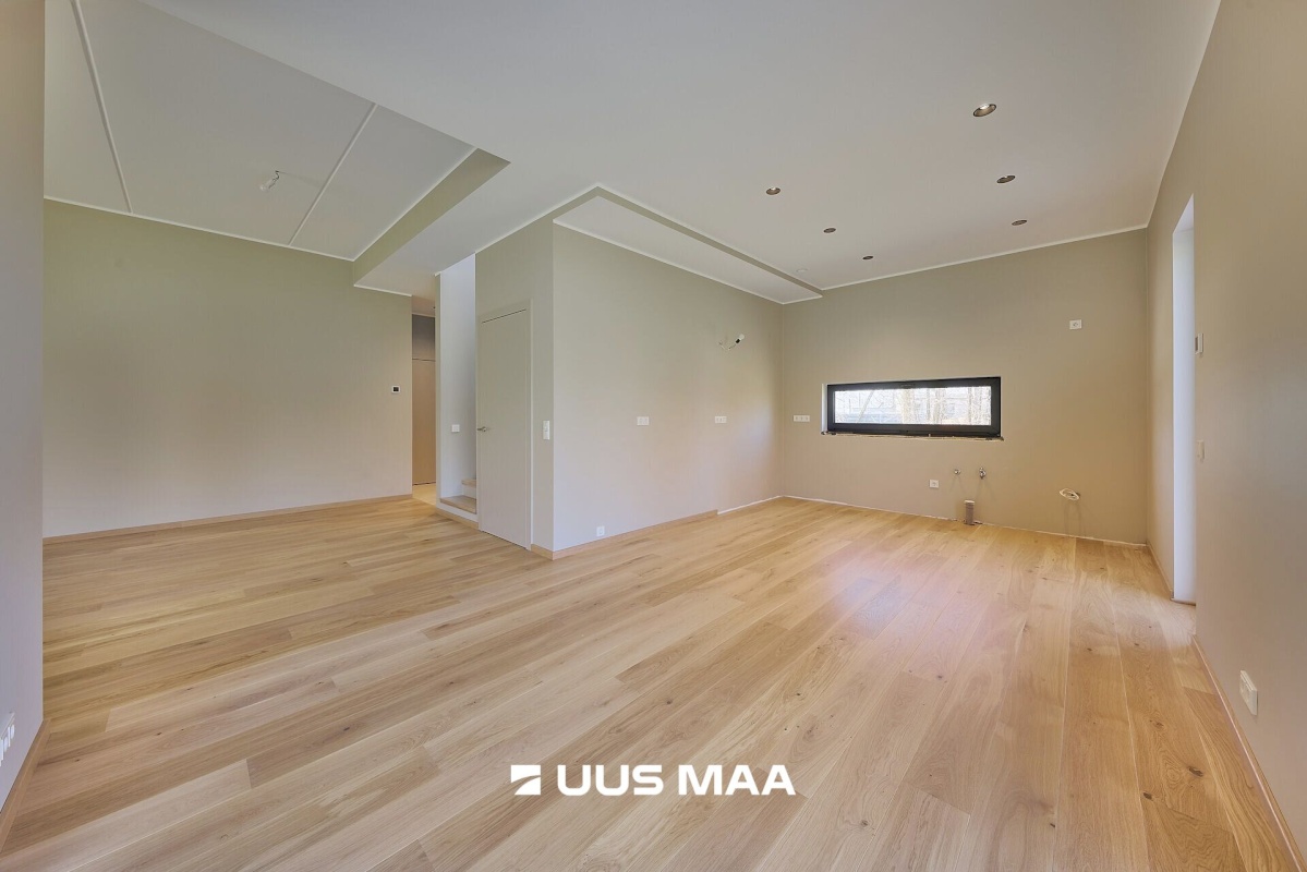 Viimsi vald, Rohuneeme küla, Rohuneeme tee 144-1