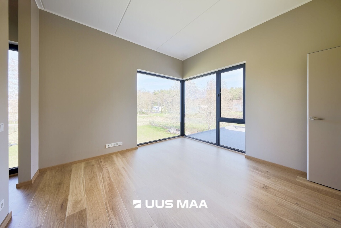 Viimsi vald, Rohuneeme küla, Rohuneeme tee 144-1