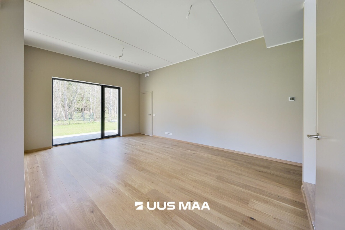 Viimsi vald, Rohuneeme küla, Rohuneeme tee 144-1