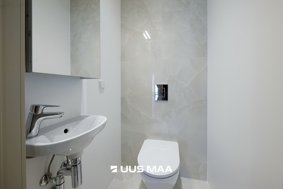 Viimsi vald, Rohuneeme küla, Rohuneeme tee 144-1