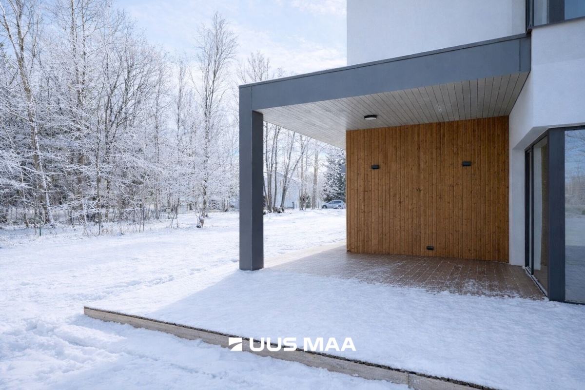 Viimsi vald, Rohuneeme küla, Rohuneeme tee 144-1