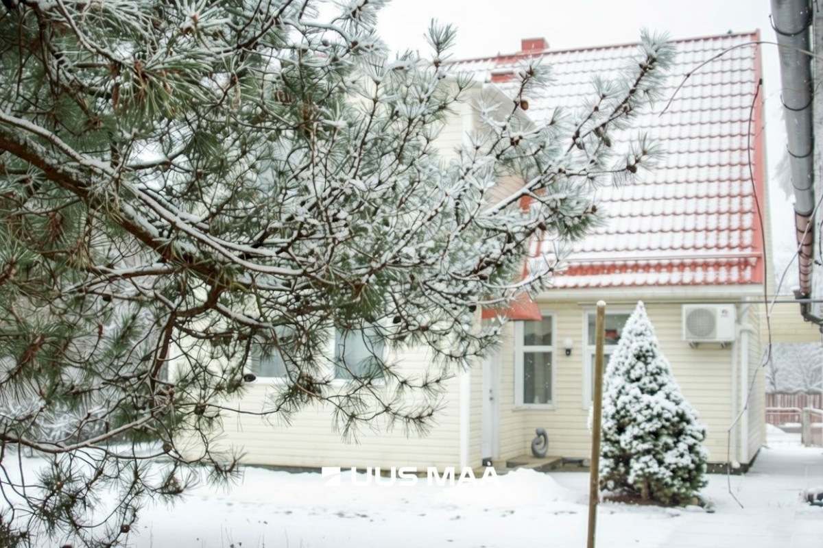 Pärnu linn, Pärnu linn, Rannarajoon, Karusselli tn 82