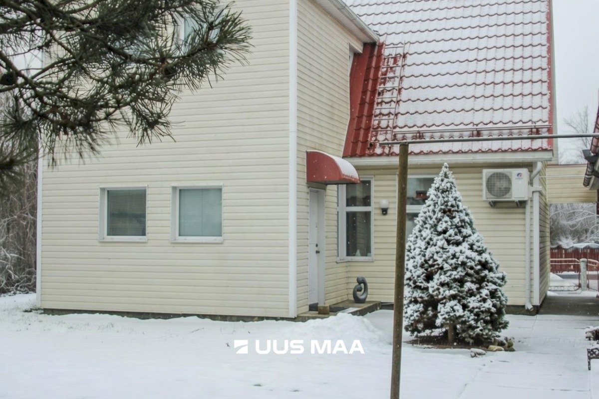 Pärnu linn, Pärnu linn, Rannarajoon, Karusselli tn 82