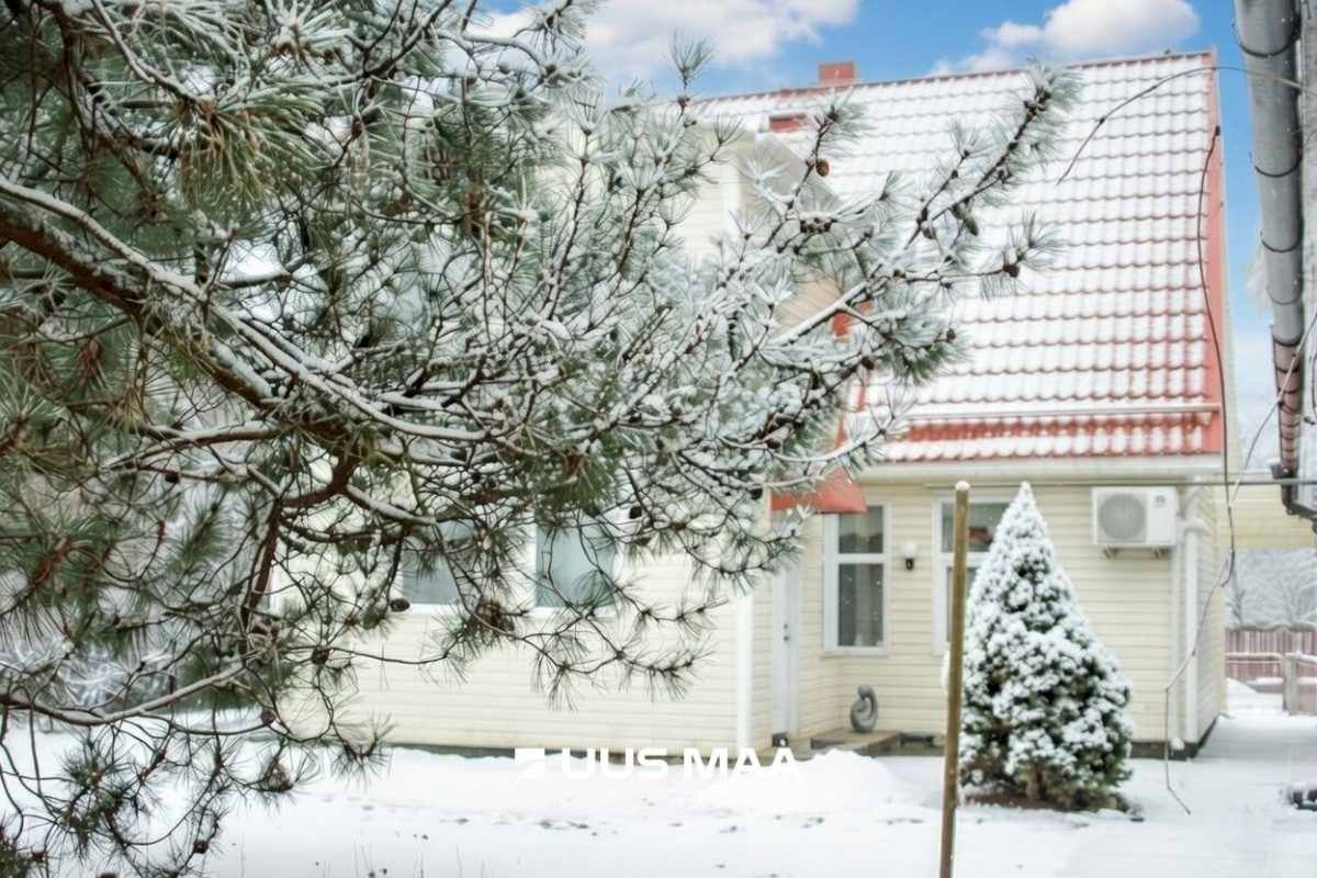 Pärnu linn, Pärnu linn, Rannarajoon, Karusselli tn 82