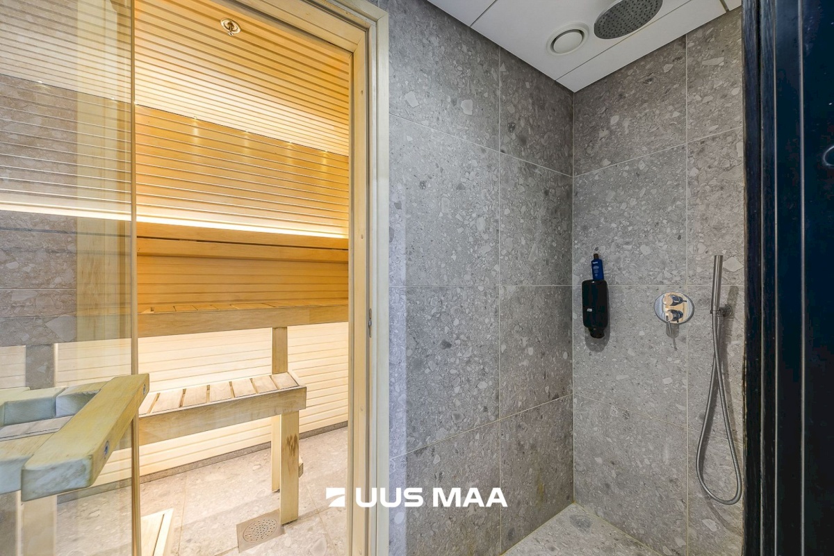 Tallinn, Kesklinna linnaosa, Seebi tn 1