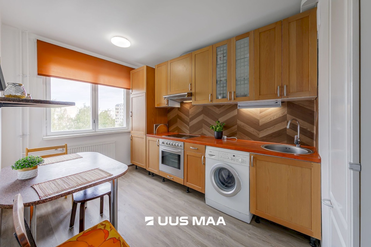 Tallinn, Lasnamäe linnaosa, Mustakivi, Mahtra tn 56