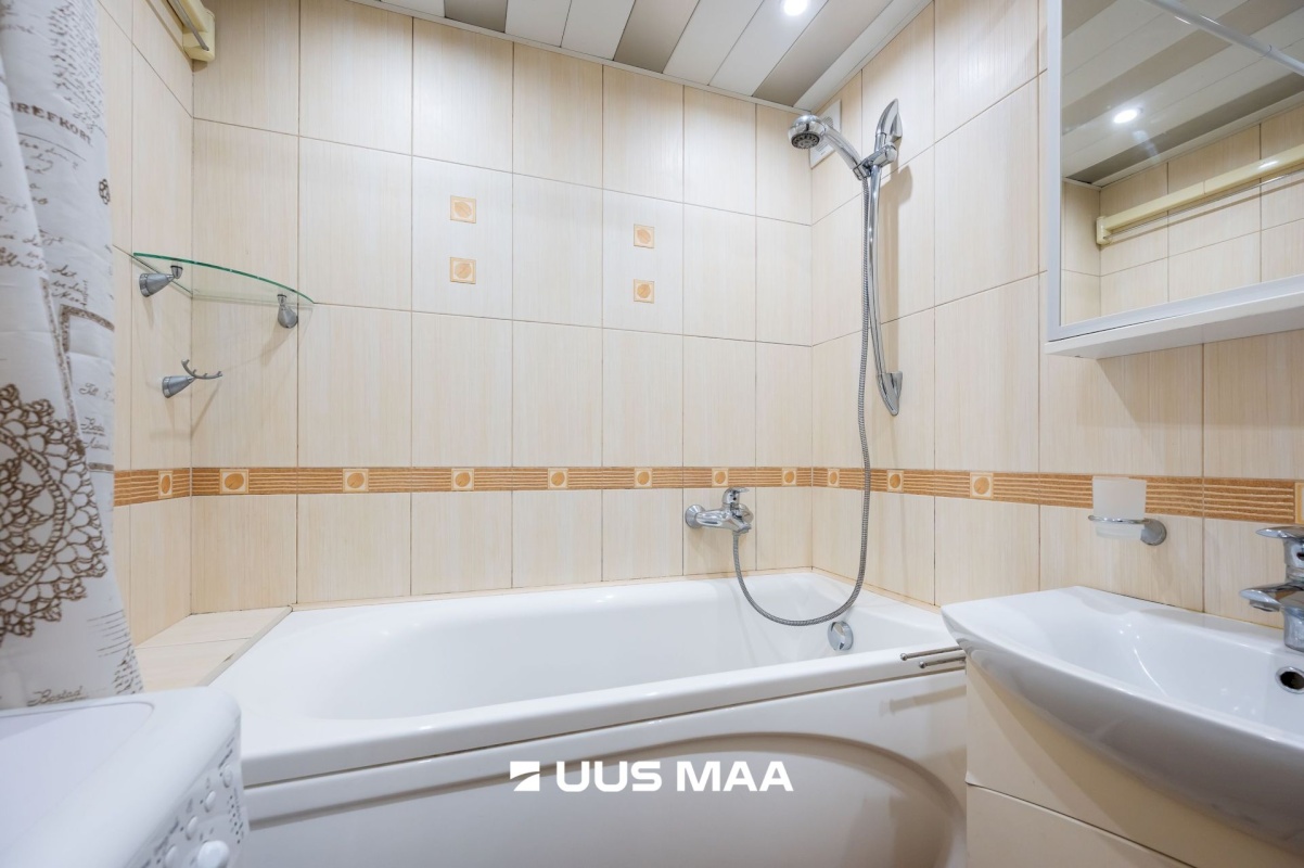 Tallinn, Lasnamäe linnaosa, Tondiraba, Katleri tn 1