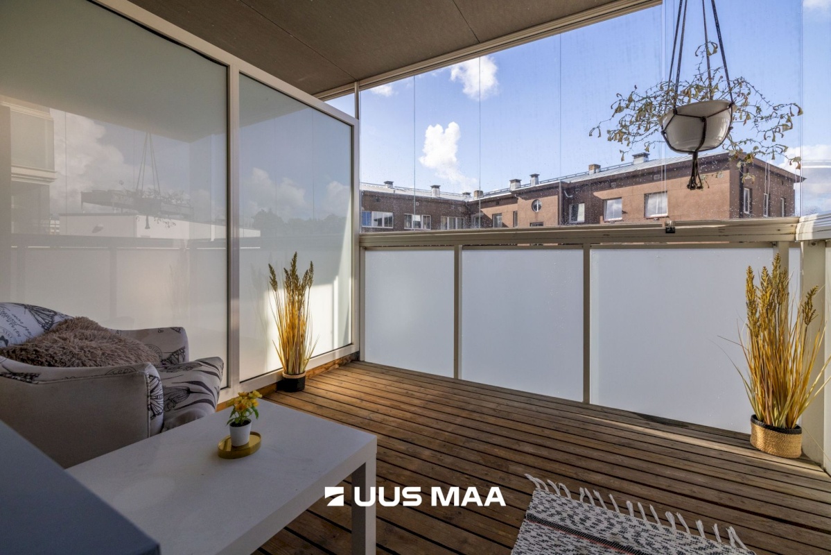 Tallinn, Kesklinna linnaosa, Pärnu mnt 110