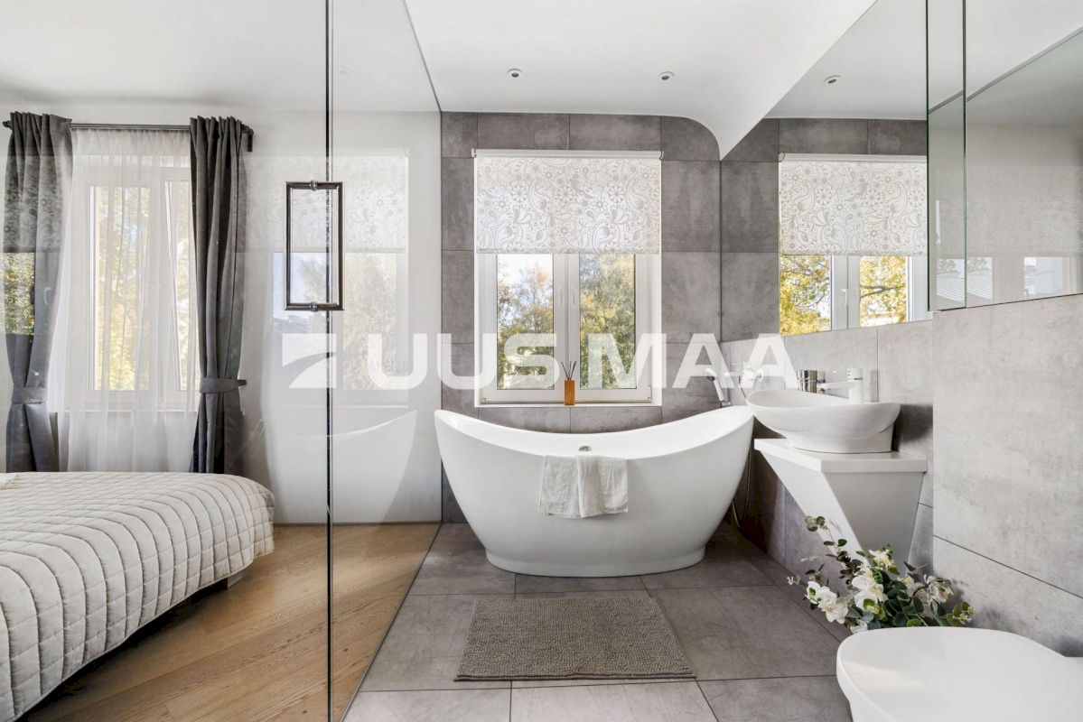 Tallinn, Põhja-Tallinna linnaosa, Väike-Patarei tn 10b