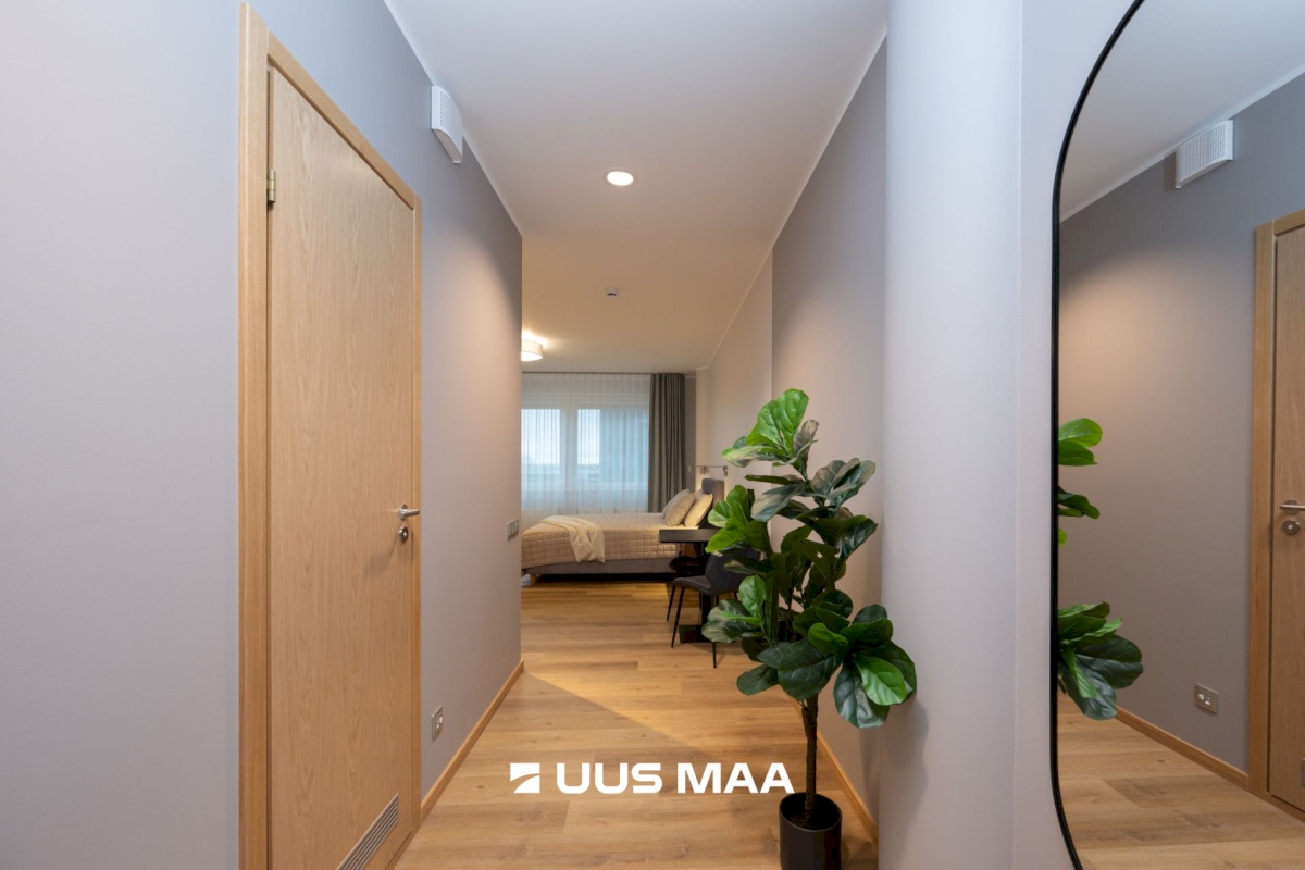 Tallinn, Kesklinna linnaosa, Südalinn, Tartu mnt 18