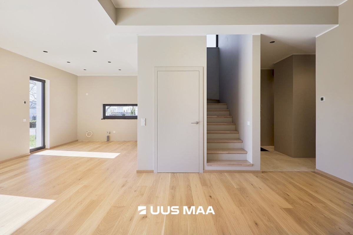 Viimsi vald, Rohuneeme küla, Rohuneeme tee 144-2