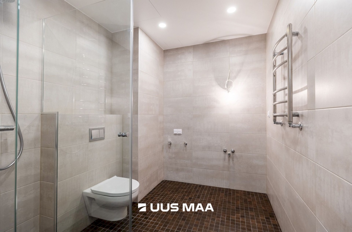 Tallinn, Kesklinna linnaosa, Madalmaa 1