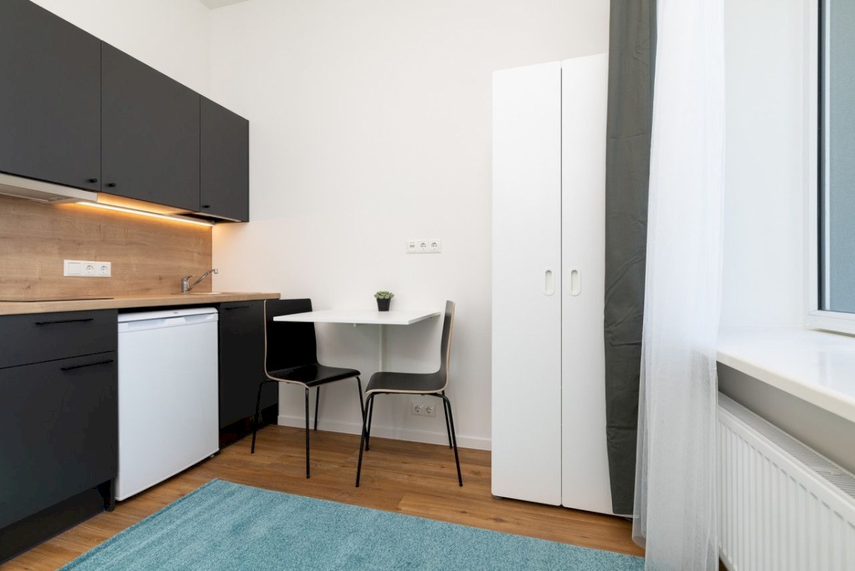 Tallinn, Mustamäe linnaosa, Sääse, Laki 24-318