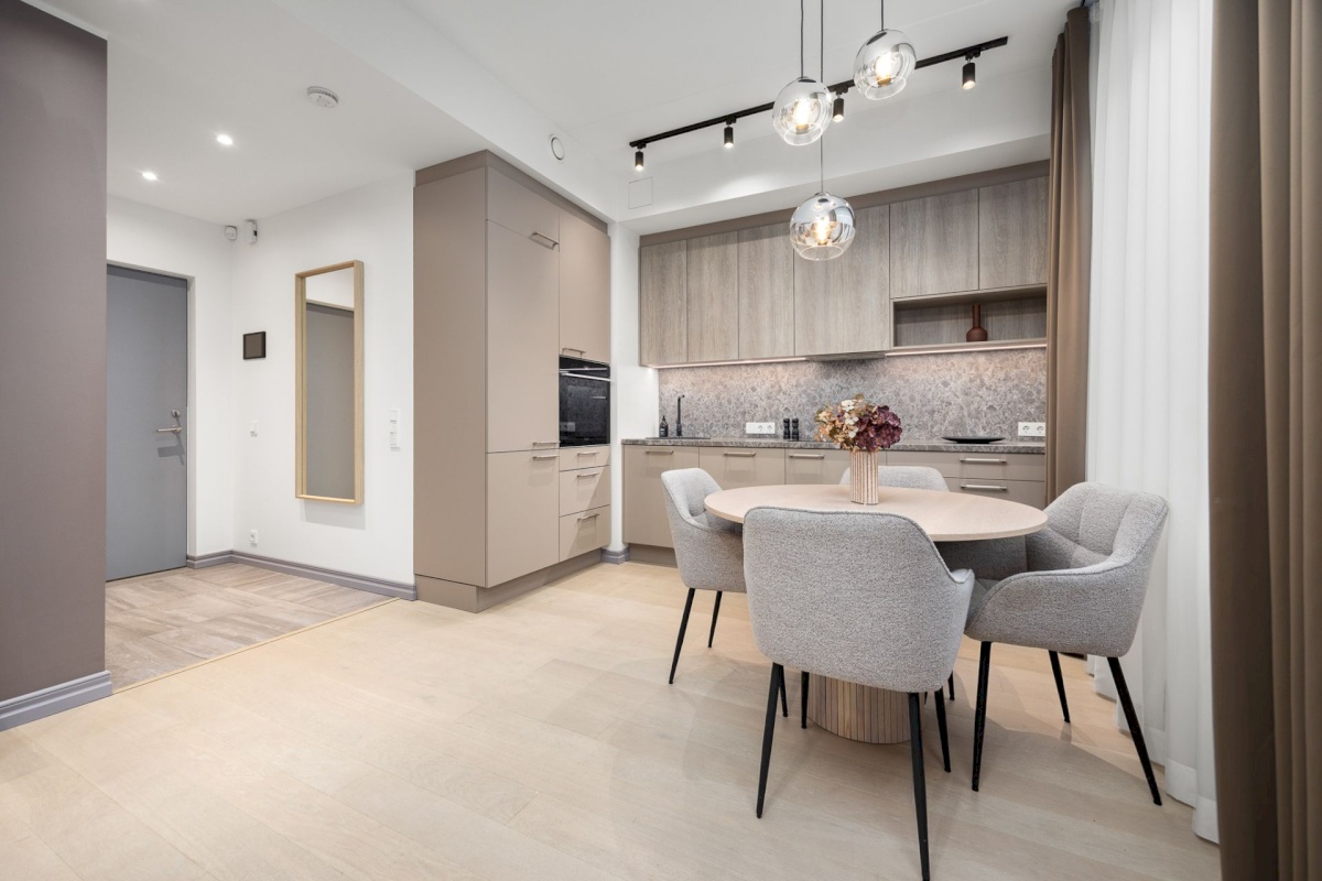 Tallinn, Kesklinna linnaosa, Veerenni, Pille 11/1