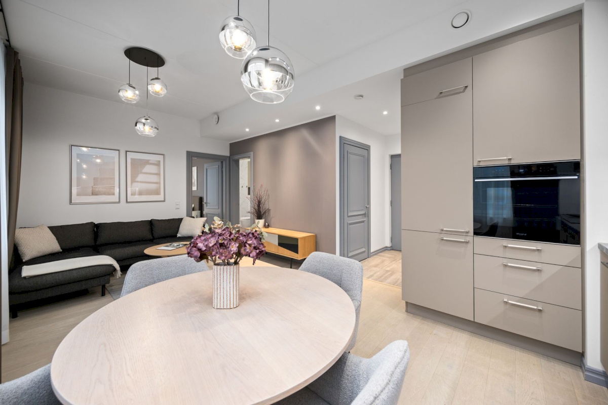 Tallinn, Kesklinna linnaosa, Veerenni, Pille 11/1