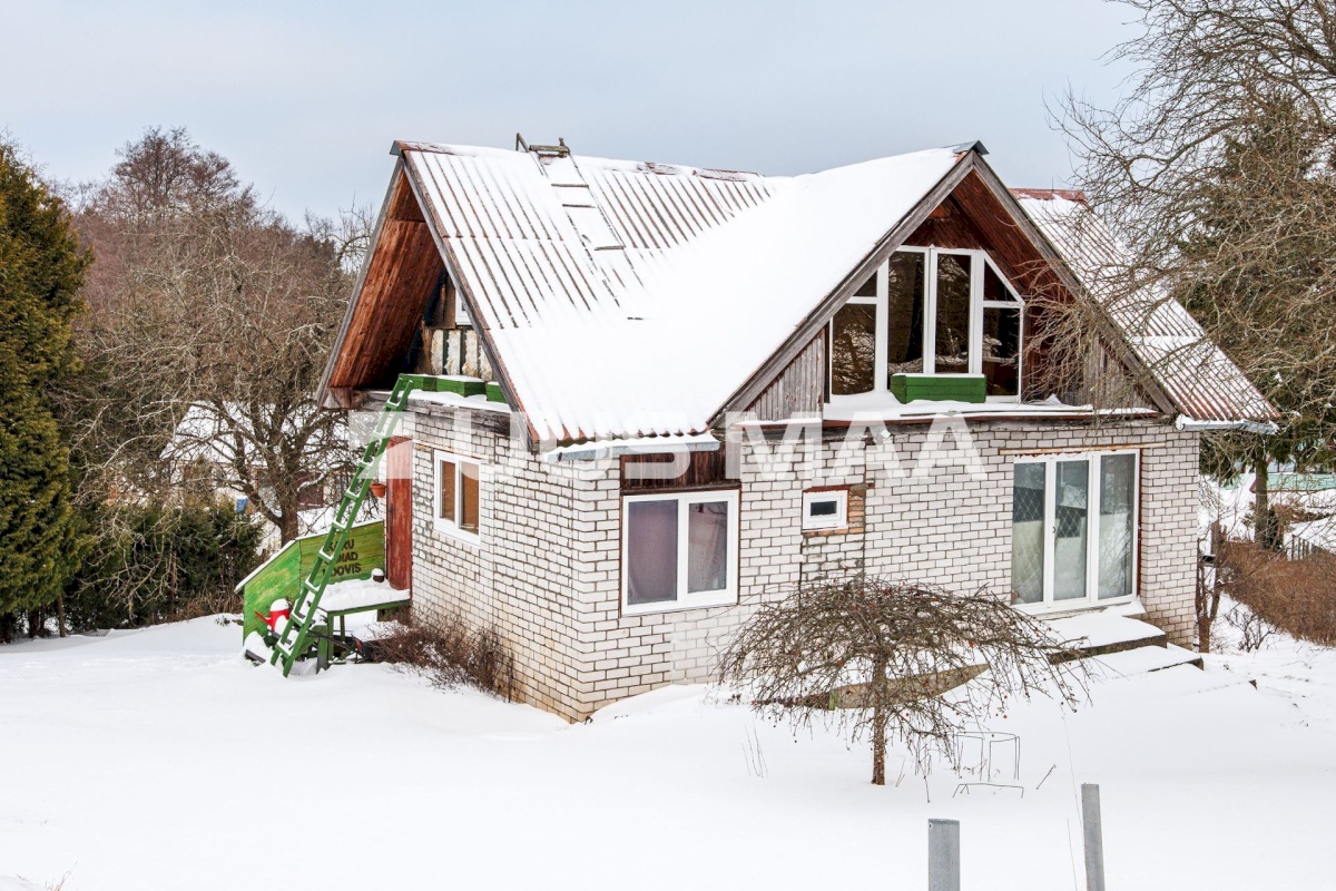 Harku vald, Suurupi küla, Sõpruse tee 7