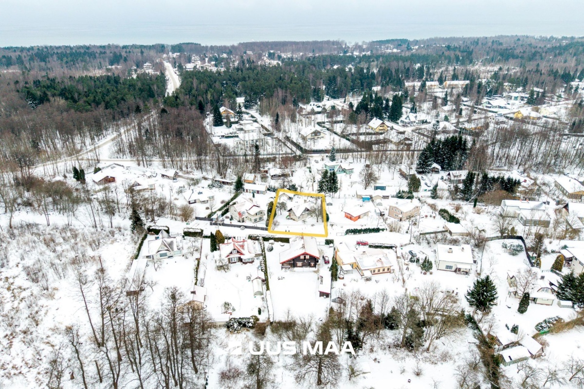 Harku vald, Suurupi küla, Sõpruse tee 7