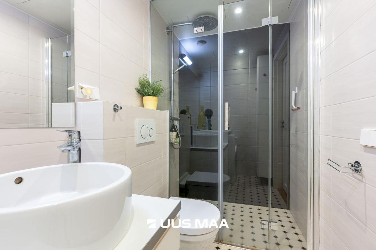 Tallinn, Kesklinna linnaosa, Kadriorg, Kiikri tn 3